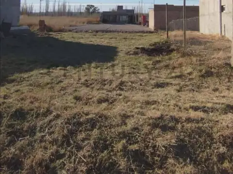 Venta de Terreno en Ingeniero Huergo.