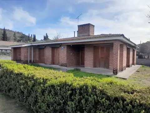 VENTA CASA RIO CEBALLOS 2 DORM 2 BAÑOS