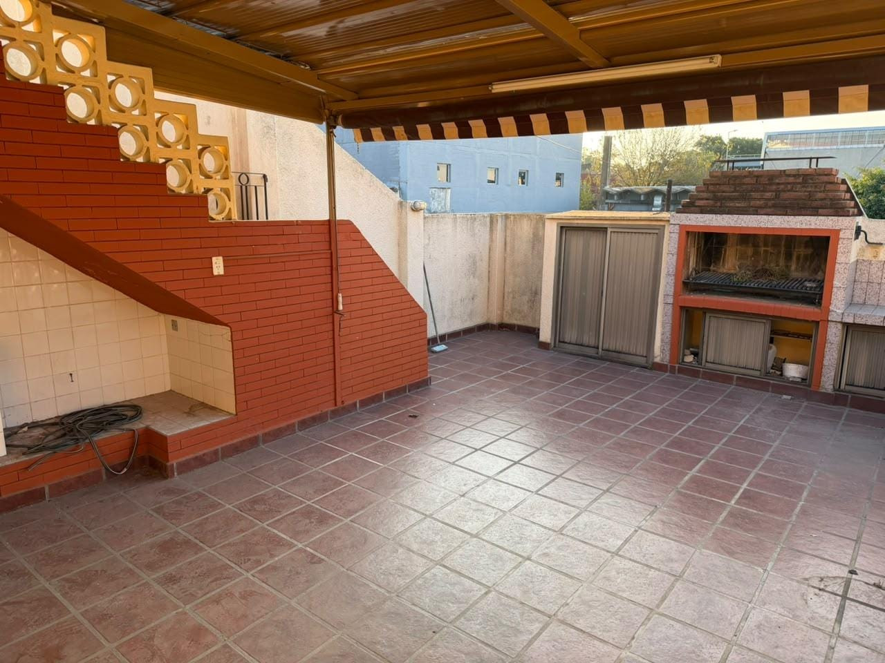 Depto Tipo Casa en Venta de 4 ambientes