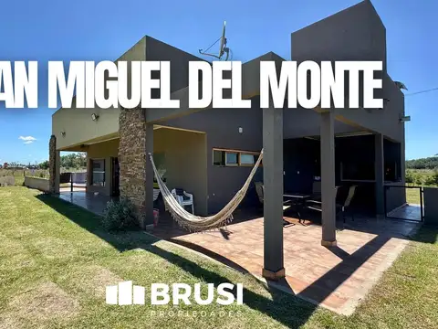 Casa quinta en venta  en San Miguel Del Monte 3 ambientes con pileta