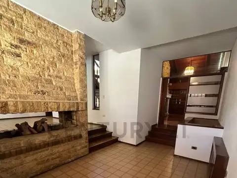 Oficina en Venta con 2 cocheras