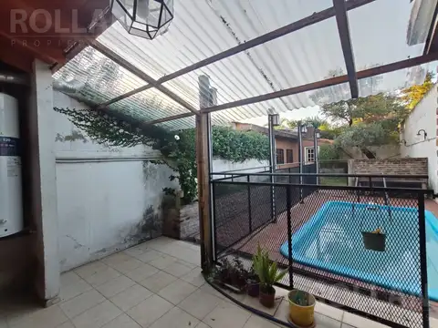 MUY BUEN DUPLEX DE 5AMBIENTES CON PILETA Y QUINCHO EN CARAPACHAY