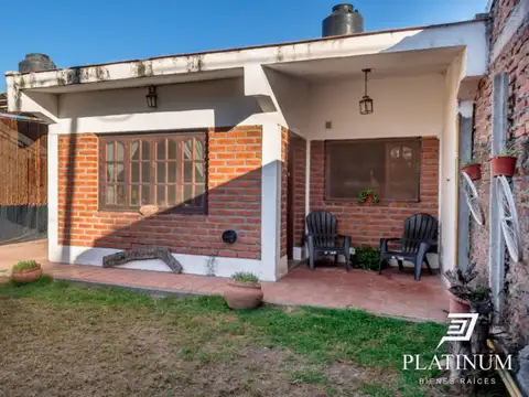 Casa en venta - San Luis 3 DORM 100