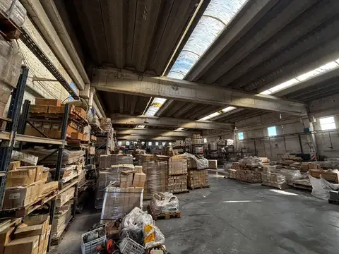 Galpon en Alquiler 50  mts Fondo