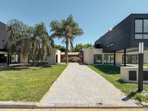 Casa en Venta en Funes, USD 260.000
