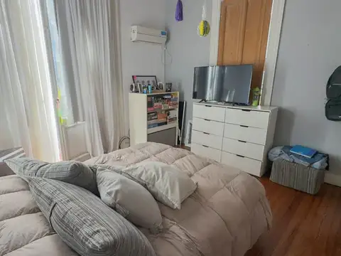 Depto Tipo Casa en Venta 76 años