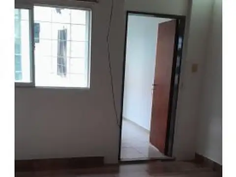 Casa  y Gapón Interno. Bv Oroño 5851  A