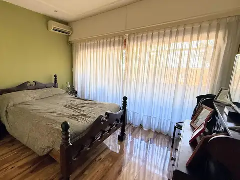 Depto Tipo Casa 3 ambientes con 2 baños
