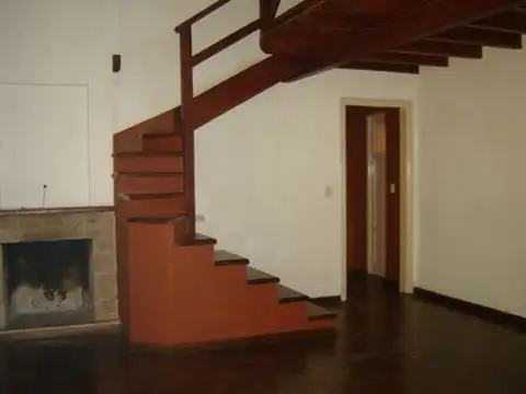 Casa en Alquiler de 3 dormitorios