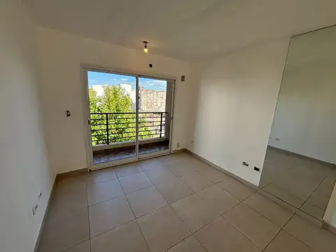 MONOAMBIENTE DIVISIBLE SANTOS LUGARES APTO CREDITO