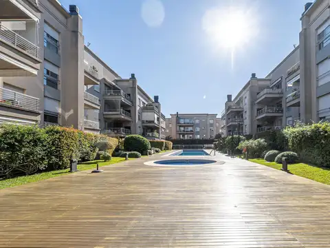 Departamento en  Venta de 2 ambientes en Jardines de San Isidro