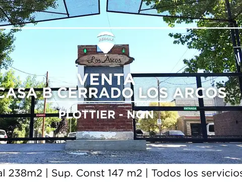 VENTA CASA 3 DORMITORIOS B CERRADO PLOTTIER