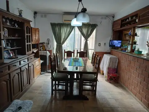 Casa en San Miguel, ideal para inversión - ¡Acepta permuta!