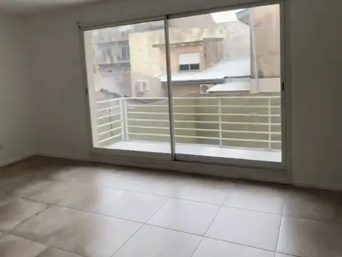 Departamento en Alquiler en Victoria Barrio Centro, $ 880.000