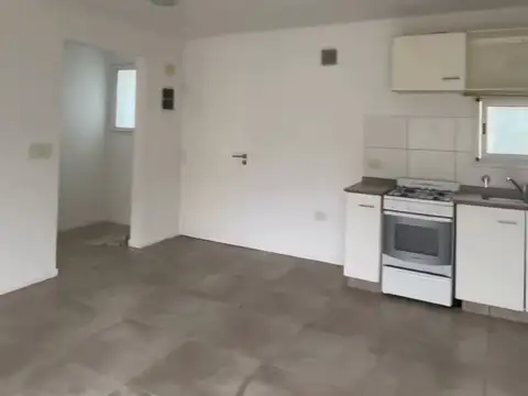 Departamento en Alquiler con 1 cocheras