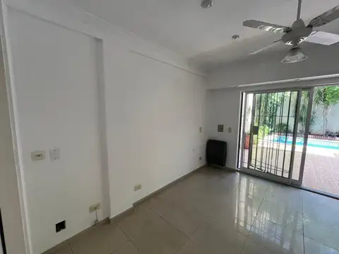 Depto Tipo Casa en Venta con 1 cocheras