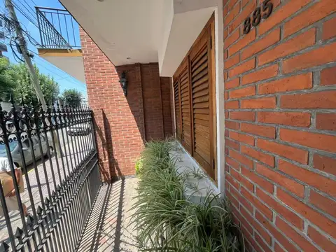 Depto Tipo Casa en Venta de 3 ambientes