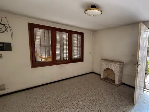 Casa en Venta en Barrio Matheu, USD 80.000