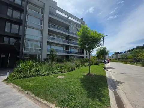 Departamento en Venta con 2 cocheras