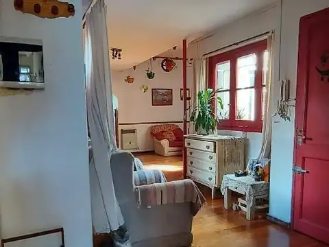 Depto Tipo Casa en Venta de 4 dormitorios