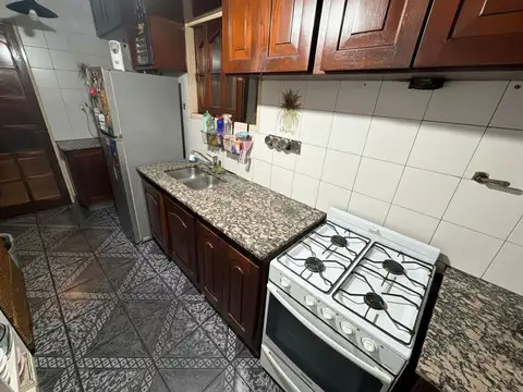 Casa en venta c/ cochera en San Cristóbal