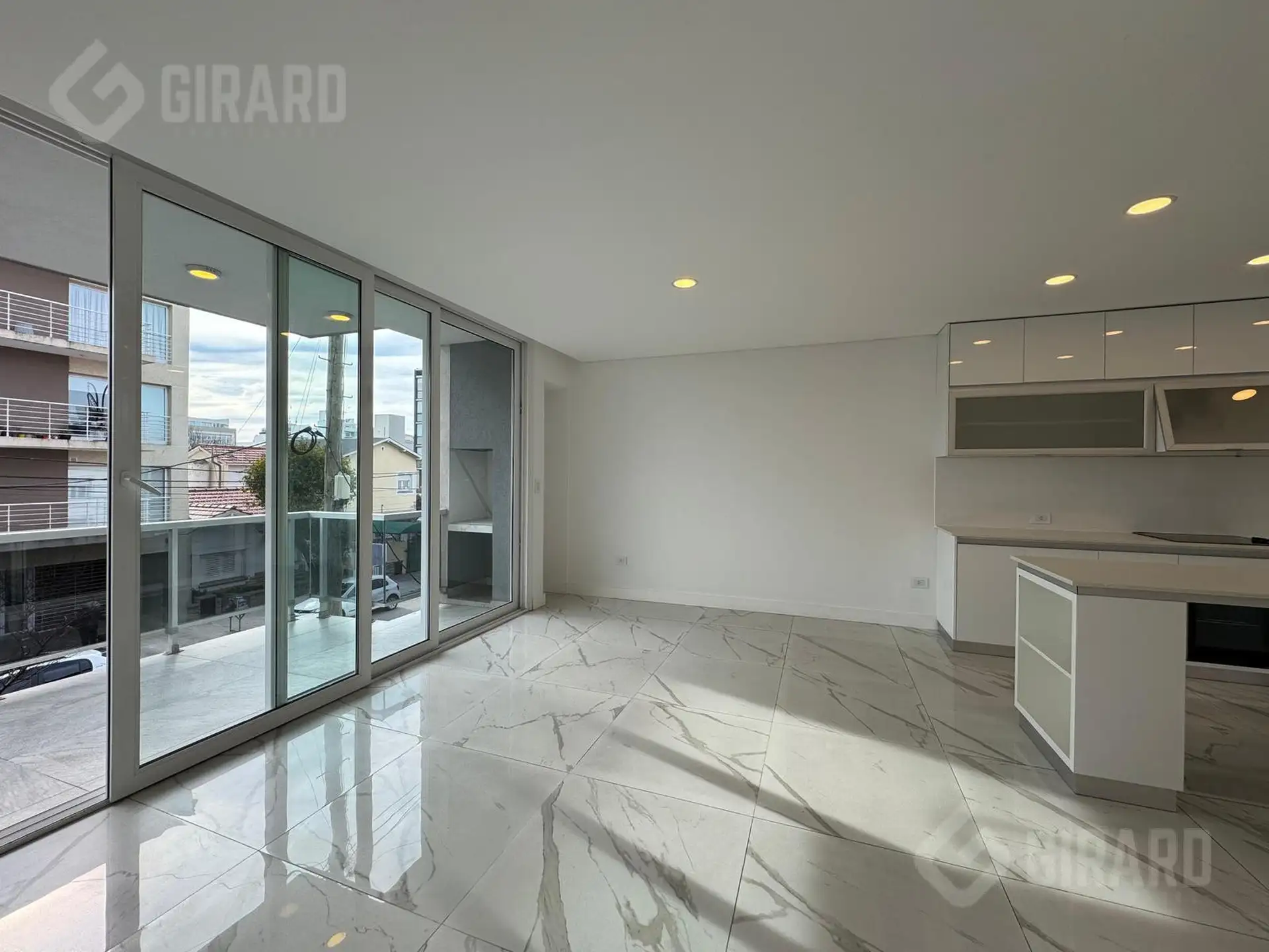 Departamento en venta de 3 amb modernos, apto para credito, zona Chauvin