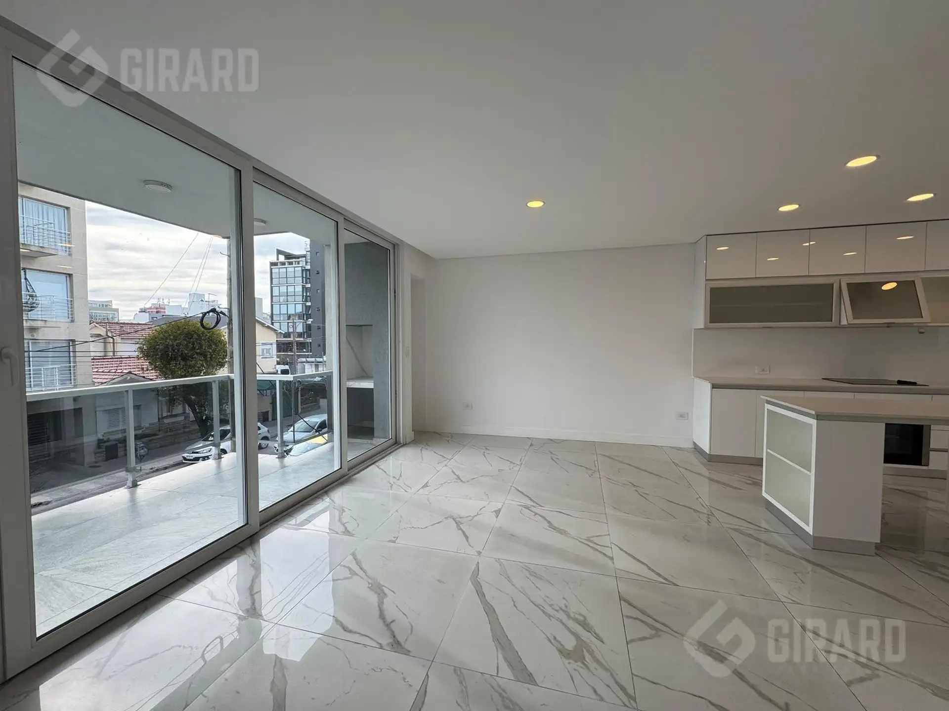 Departamento en venta de 3 amb modernos, apto para credito, zona Chauvin