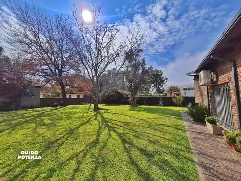 Casa en Venta en Granadero Baigorria, USD 215.000