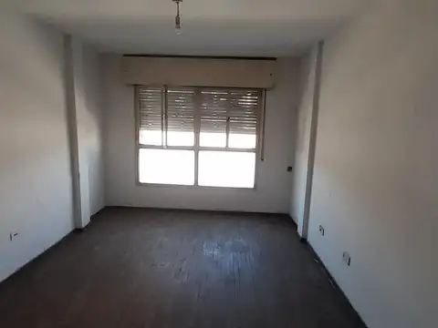 DEPARTAMENTO EN VENTA A RECICLAR