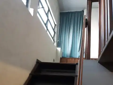 Galpon en Venta 27  mts Fondo