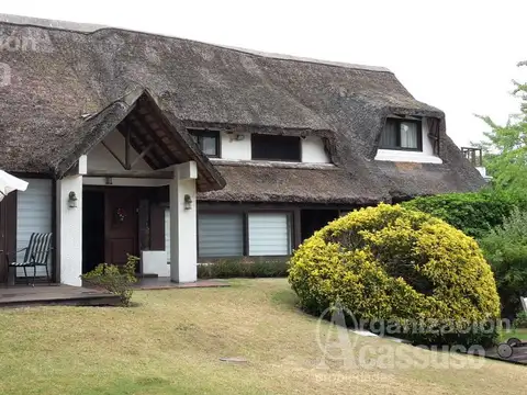 Casa en Venta en Golf, USD 550.000