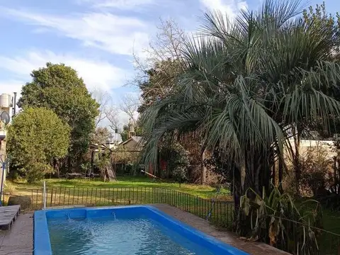 Casa en Venta con 1 cochera