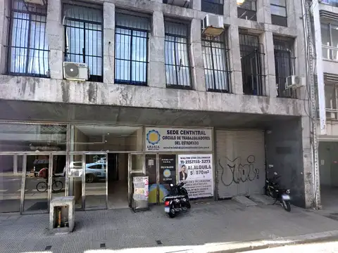 3 Oficinas o Consultorios en Venta en A. Alsina Y San José