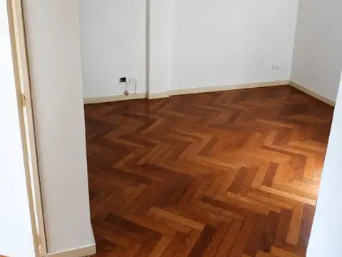 Departamento en Venta 70 años