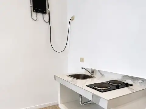 Oficina en Alquiler con 1 cochera