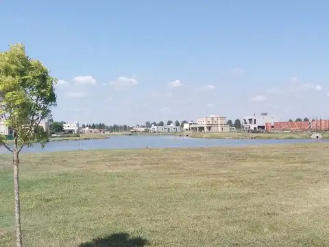 Terreno en Venta en Fincas de San Vicente, USD 15.000