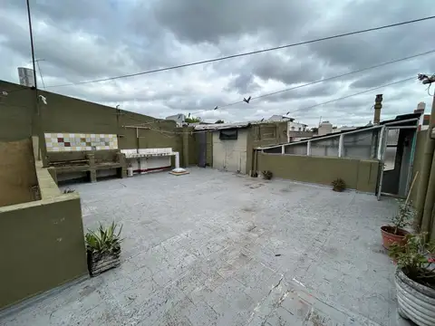 Depto Tipo Casa en Venta 66 años