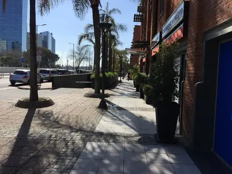 Av. Alicia Moreau de Justo