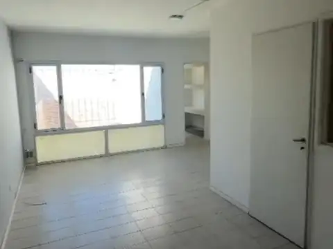 2 OFICINAS EN ALQUILER EN LASTRA 378 NEUQUÉN
