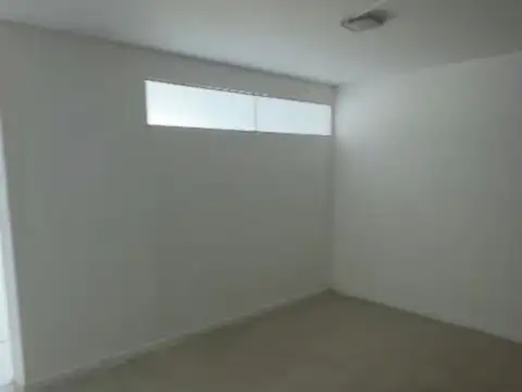 Oficina en Alquiler en Neuquén, $ 1.000.000
