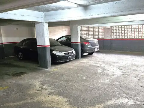 Senillosa 250 - Caballito - Cocheras fijas en distintos pisos - Consulte - VENTA