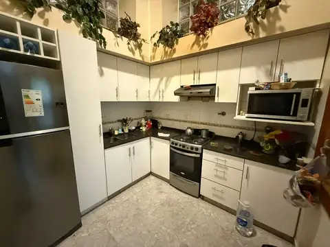 Depto Tipo Casa 4 ambientes con 2 baños