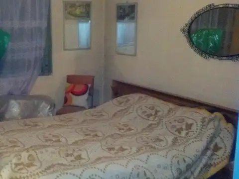 Dos locales/ Casa y Depto