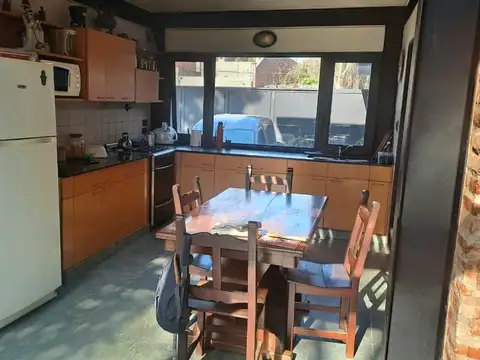 Casa en Venta en Quilmes, USD 240.000