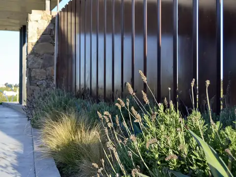 Terreno en Venta 30  mts Fondo