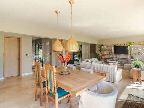 Casa en Venta de 4 dormitorios