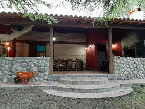 EXCELENTE Casa en CAFAYATE