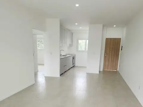 Departamento en Alquiler en La Lonja, USD 790