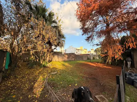 Casa 8 ambientes con 4 baños