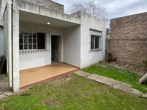 Depto Tipo Casa en Venta de 4 ambientes